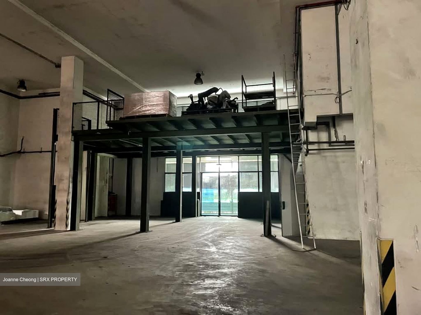 Tuas View Square (D22), Factory #558259431
